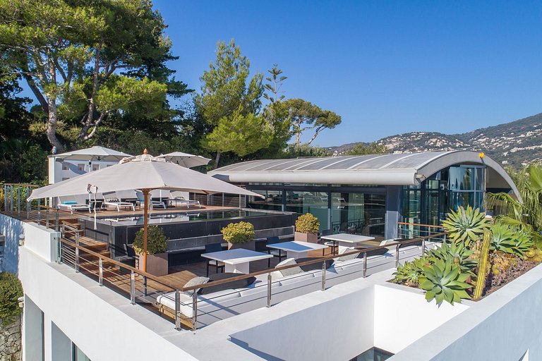 Azu007 - Villa with rooftop infinity pool, French Riviera