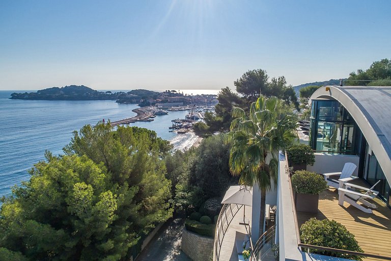 Azu007 - Villa with rooftop infinity pool, French Riviera