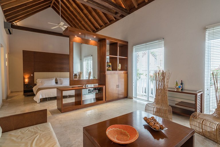 Car081 - Splendide villa au cœur du Centre Historique