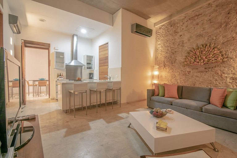 Car081 - Hermosa casa en el corazón del Centro Histórico