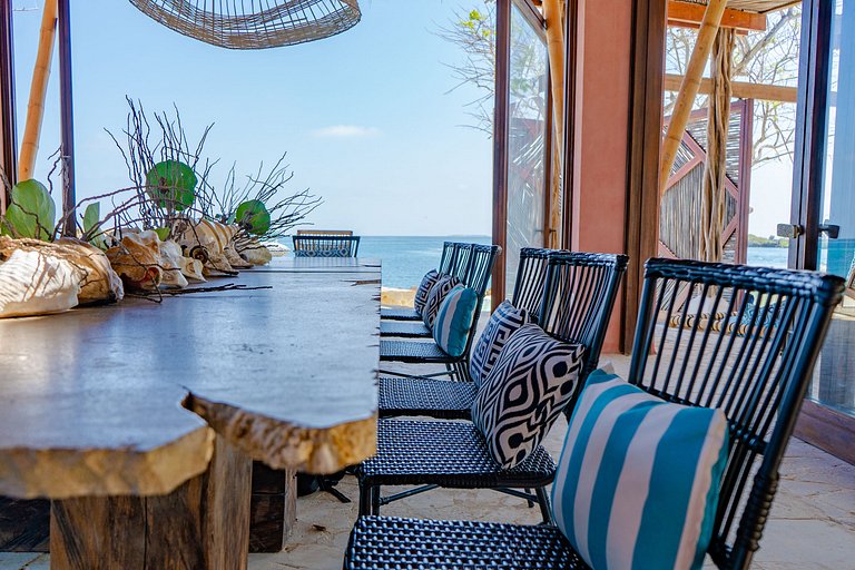 Car018 - Luxury island with private beach in Islas del Rosar