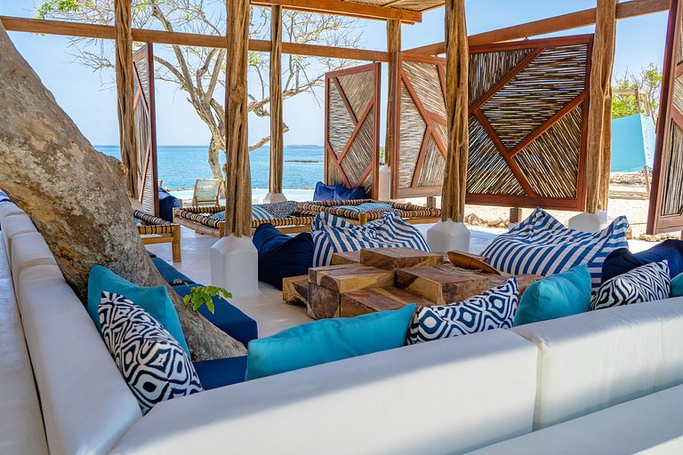 Car018 - Luxury island with private beach in Islas del Rosar