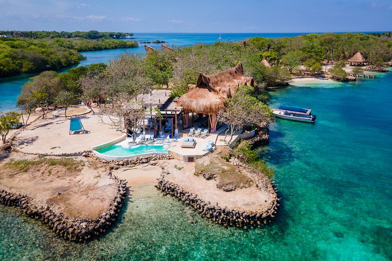 Car018 - Paradise island in Islas del Rosario, Cartagena