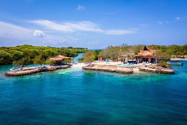 Car018 - Luxury island with private beach in Islas del Rosar