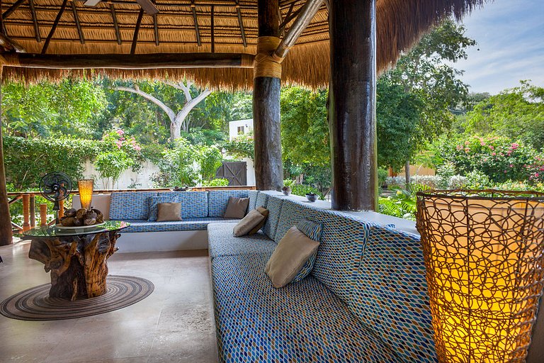 Car094 - Beautiful 4 bedroom island house in Baru