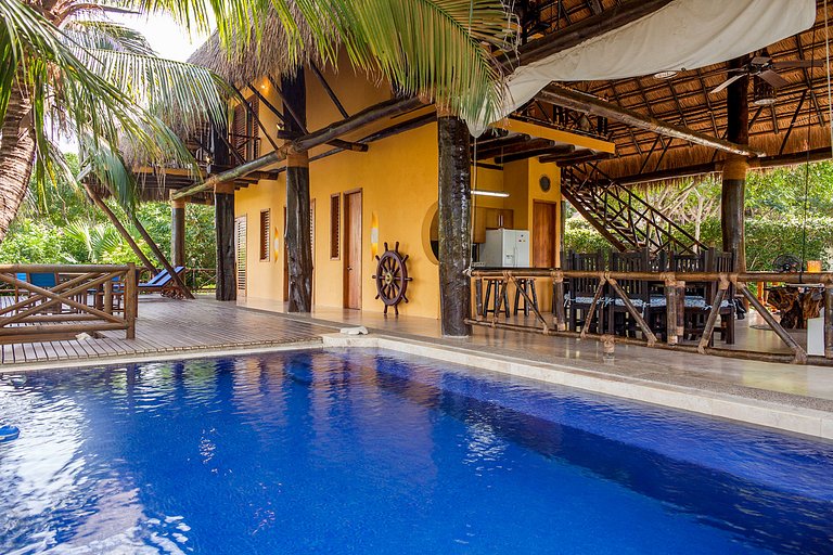 Car094 - Hermosa casa de 4 cuartos en Baru, Cartagena