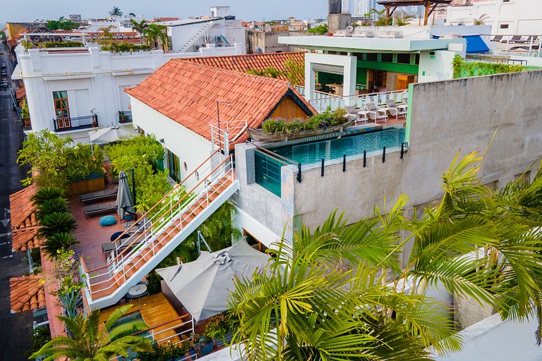 Car047 - Villa luxuosa com vista da cidade histórica