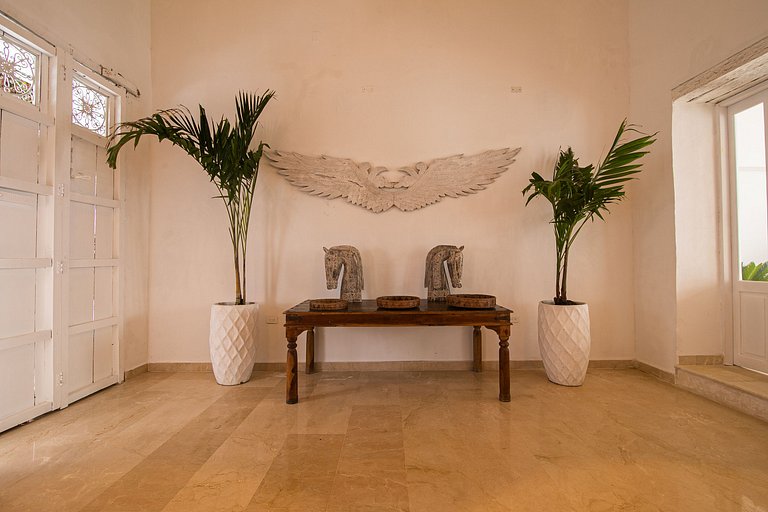 Car102 - Casa luxuosa para alugar na Cidade Velha, Cartagena