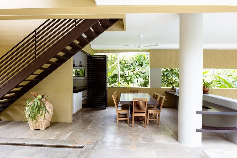 Anp020 - Casa com piscina, jacuzzi e churrasqueira