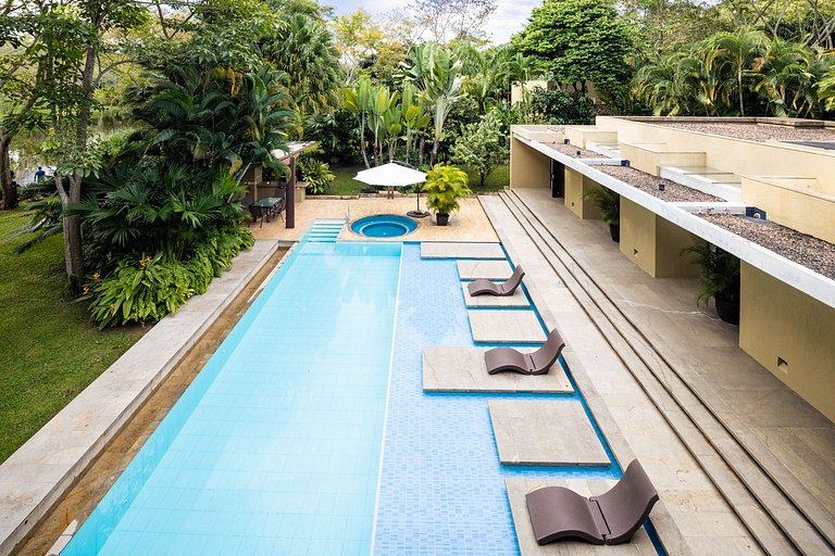 Anp020 - Casa com piscina, jacuzzi e churrasqueira