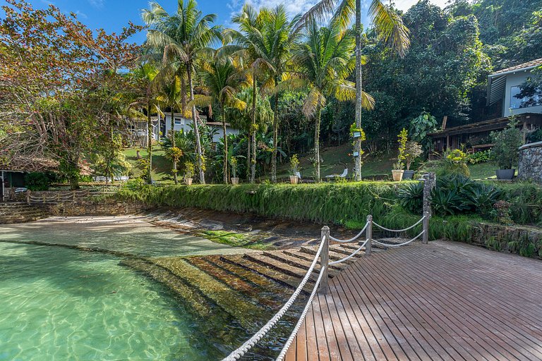 Ang017 - Maravilhosa villa em ilha de Angra dos Reis