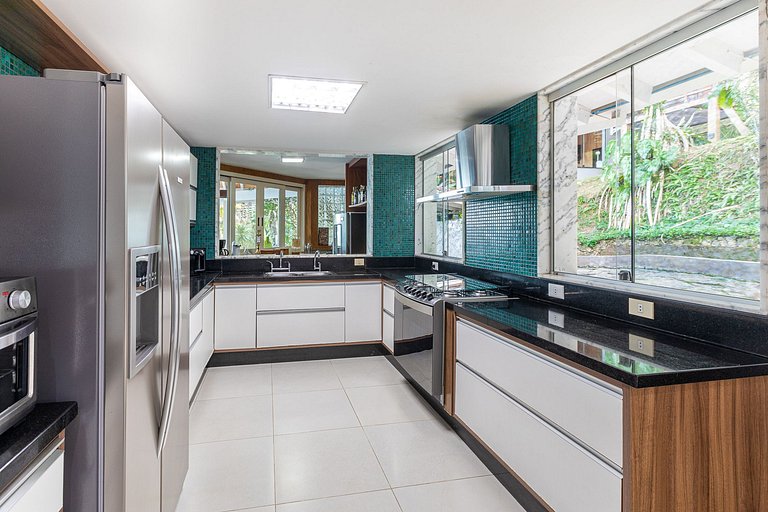 Ang017 - Maravilhosa villa em ilha de Angra dos Reis