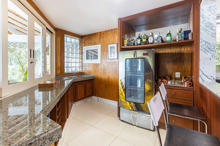 Ang017 - Maravilhosa villa em ilha de Angra dos Reis