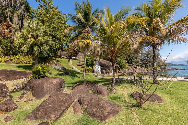 Ang043 - Charmosa casa de 4 quartos em uma ilha em Angra