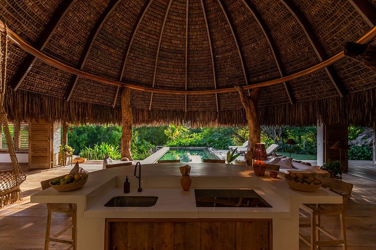 Bah132 - Beautiful villa with pool and 3 suites in Trancoso