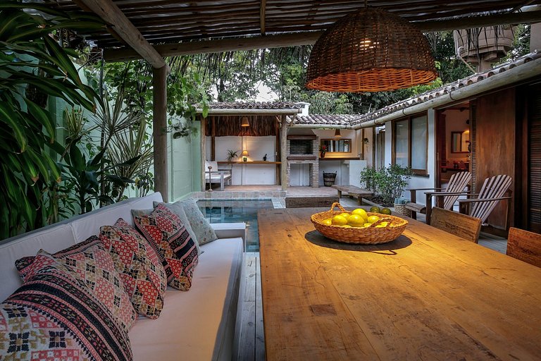 Bah189 - Encantadora casa con piscina y 3 suites en Trancoso