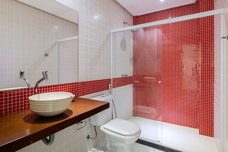 Ang006 - Magnificent seafront house in Angra