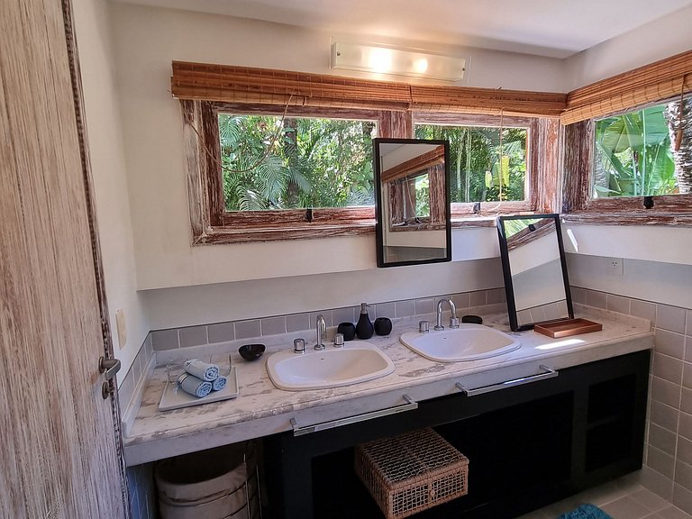 Bah186 - Maravilhosa casa em condomínio de Trancoso