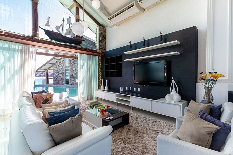 Ang004 - Splendide île de 9 suites à Angra