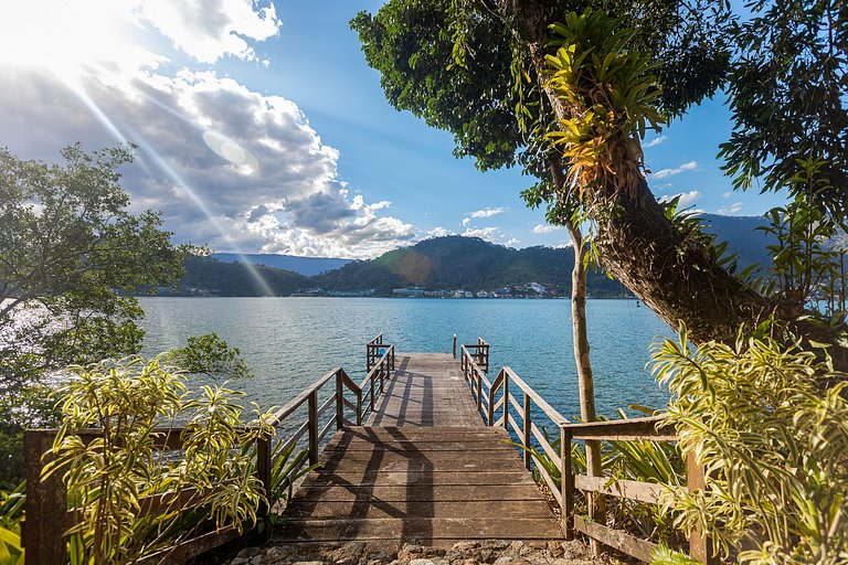 Ang004 - Espléndida isla con 9 suites en Angra