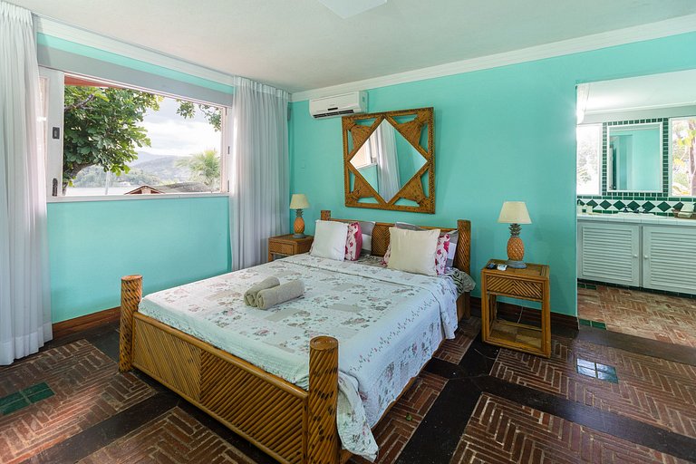 Ang004 - Splendid island with 9 suites in Angra