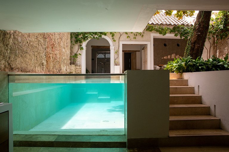 Car037 - Charming colonial house with pool in Cartagena