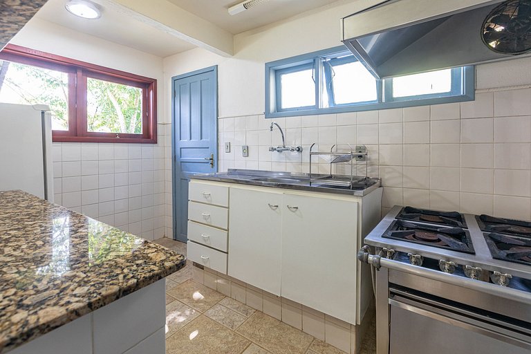 Ang049 - Hermosa casa en una isla en Angra dos Reis