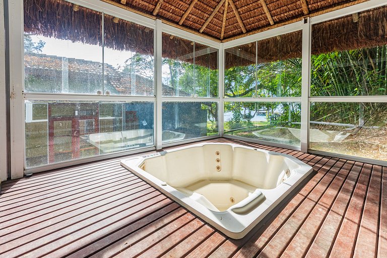 Ang049 - Beautiful house on an island in Angra dos Reis