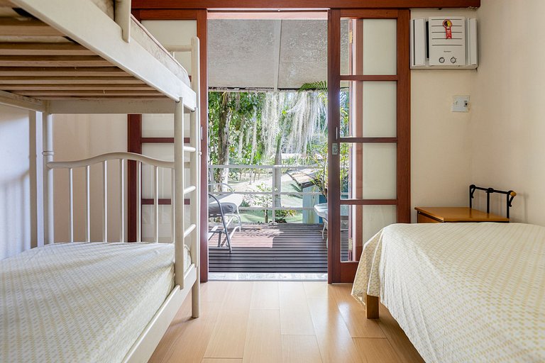 Ang049 - Belle villa sur une île à Angra dos Reis