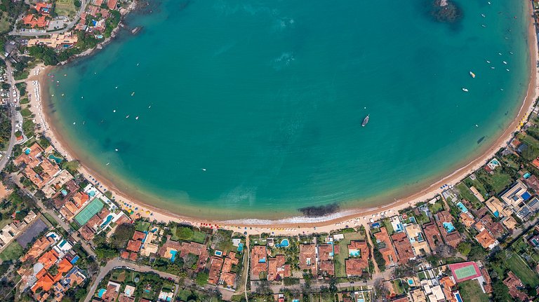 House, Búzios, Praia da Ferradura, five suites.