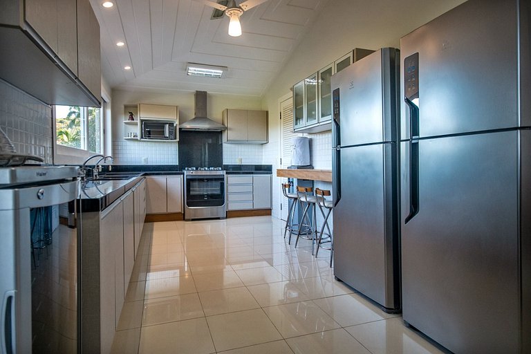 Buz030 - Belle villa avec piscine au Village da Ferradura