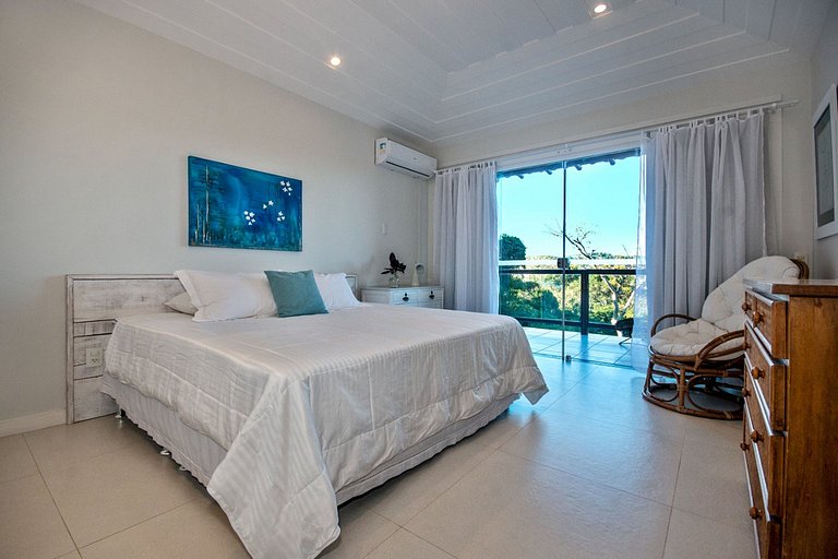 Buz030 - Hermosa casa con piscina en Village da Ferradura