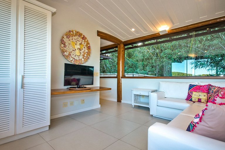 Buz030 - Linda casa com piscina no Village da Ferradura