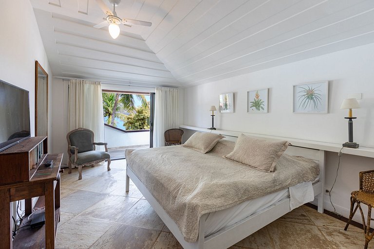 Maison, Búzios, Ferradura plage, 5 suites.