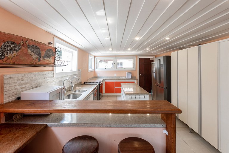 Maison, Búzios, Ferradura plage, 5 suites.