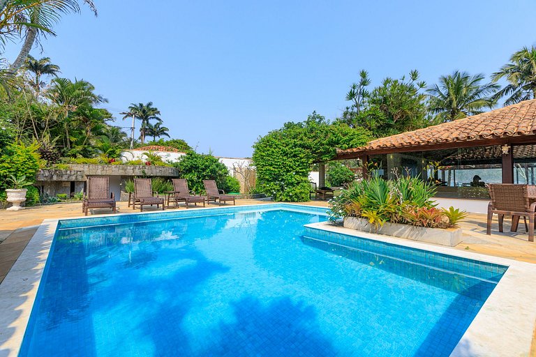 Maison, Búzios, Ferradura plage, 5 suites.