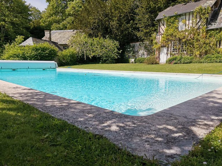 Nor002 - Castelo histórico perto de Deauville, Normandia