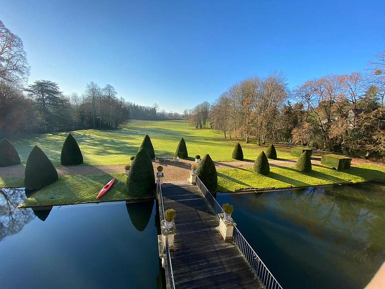 Nor002 - Château historique près de Deauville, Normandie