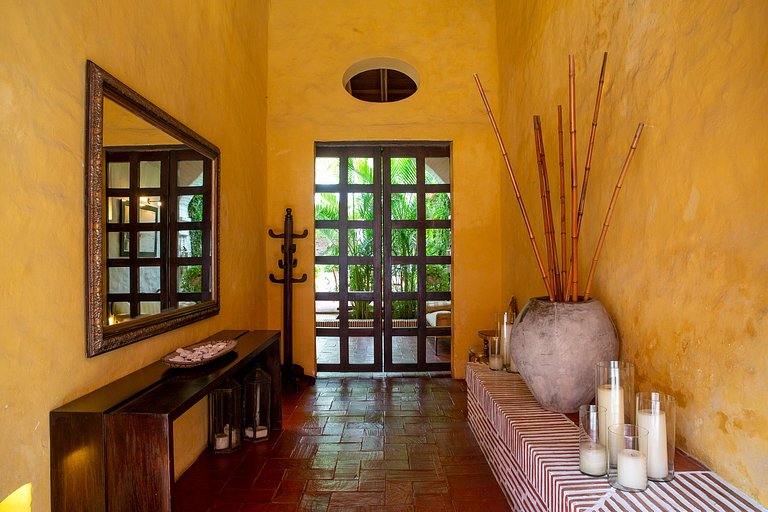 Car078 - Beautiful 6 bedroom colonial home in Old City