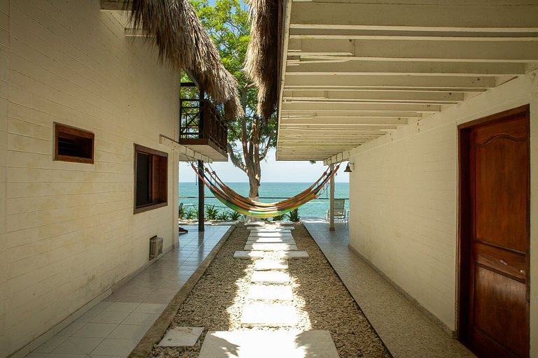 Car107 - Amazing waterfront villa in Rosary Islands