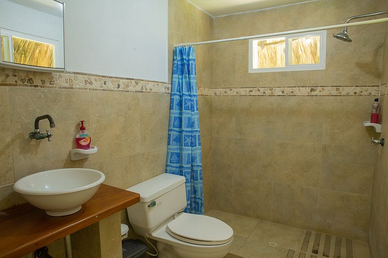 Car123 - Charmante villa en bord de mer aux Iles du Rosaire