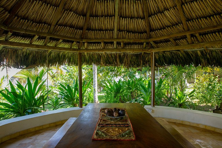 Car123 - Charming waterfront house in Rosario Islands