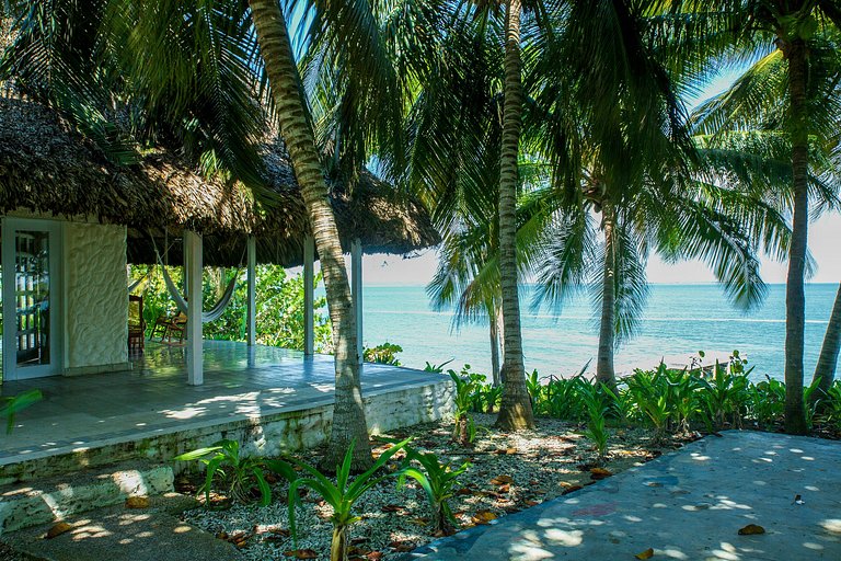 Car123 - Charmosa casa frente mar nas ilhas do Rosario