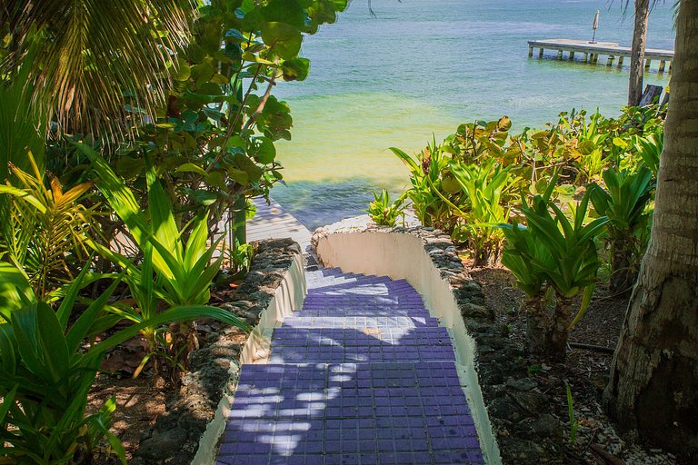 Car123 - Charmosa casa frente mar nas ilhas do Rosario