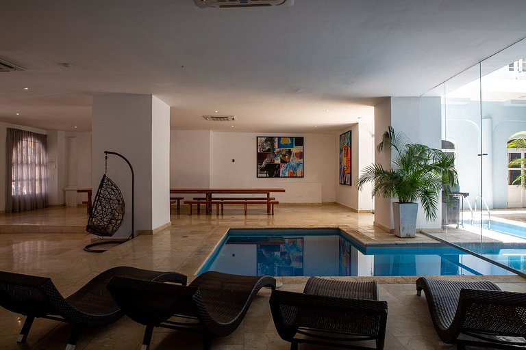 Car034 - 21 Bedroom Luxury Mansion in Cartagena
