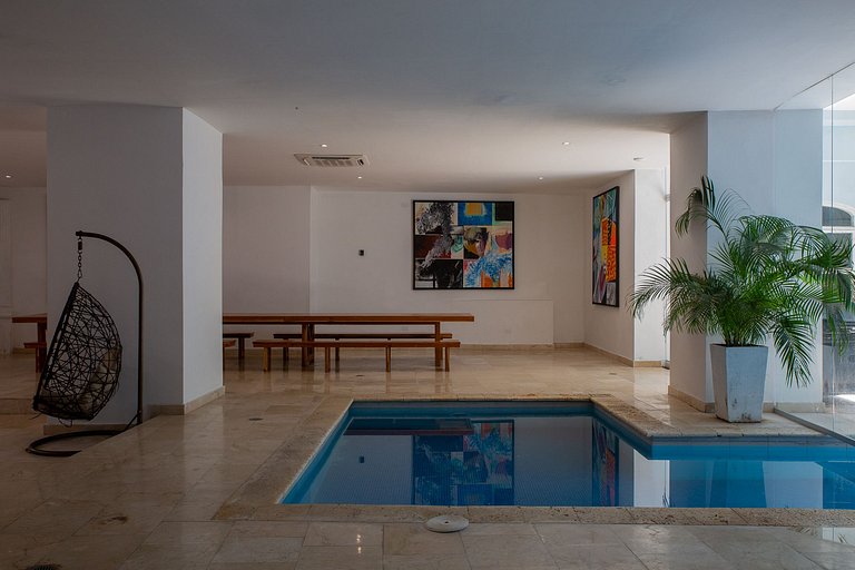 Car034 - 21 Bedroom Luxury Mansion in Cartagena