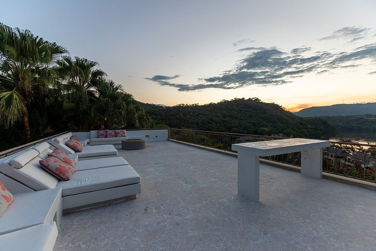 Anp030 - Stunning 7 bedroom villa in Mesa de Yeguas