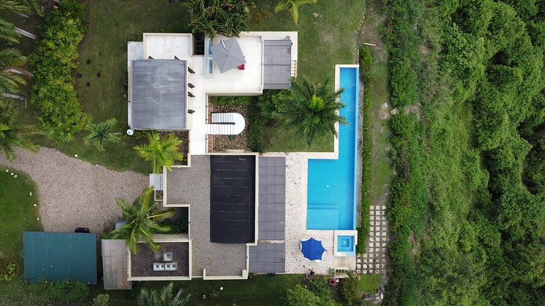 Anp029 - Charming house with 4 suites in Mesa de Yeguas