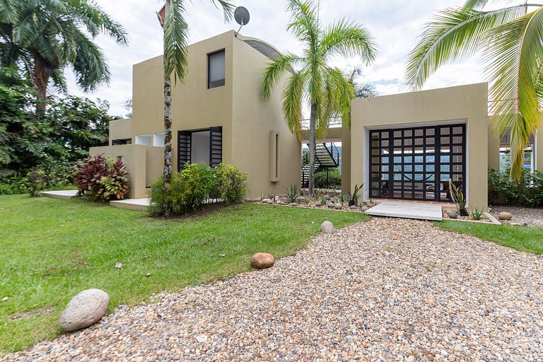 Anp029 - Charming house with 4 suites in Mesa de Yeguas