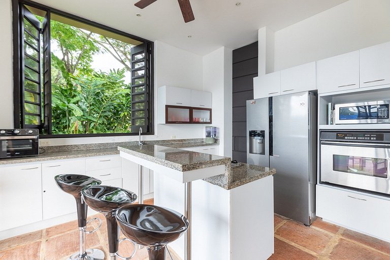 Anp029 - Charming house with 4 suites in Mesa de Yeguas